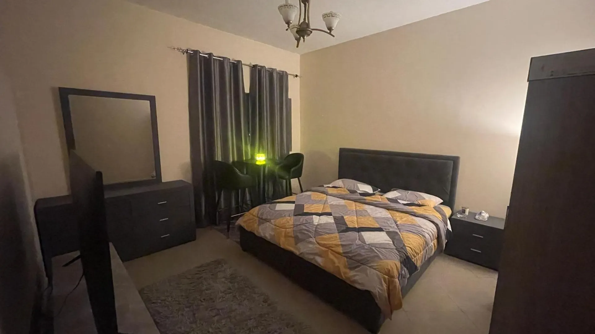 Farzu'S Bnb - 3 Sharjah Homestay